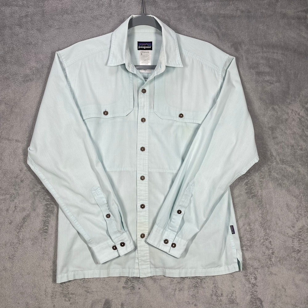 Patagonia Button Down Shirt Mens Small Light Blue Ripstop Long Sleeve Pockets